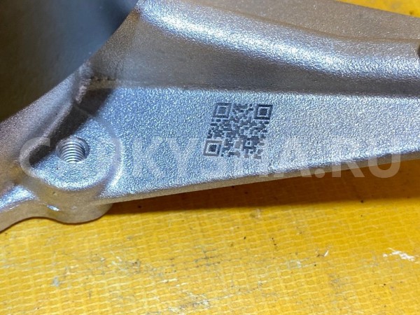 Насос водяной помпа Jaguar XF X250 AJ30 бензин Jaguar XF оригинальный номер C2C38862