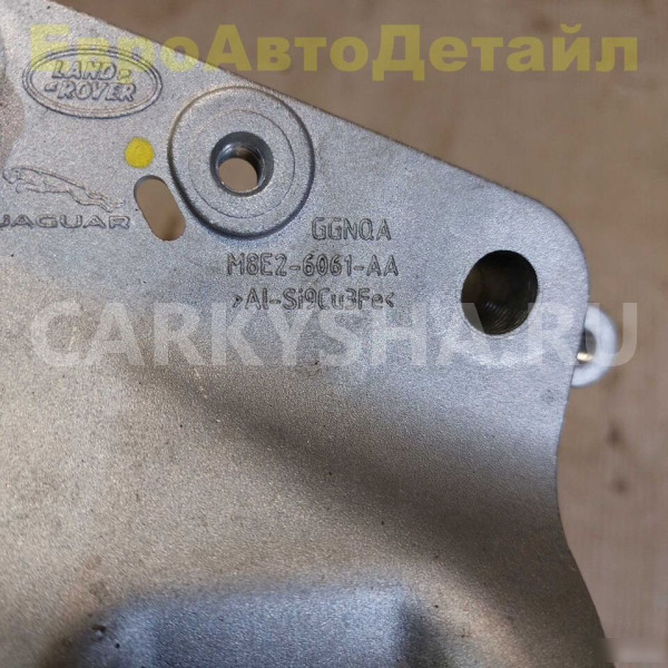 Кронштейн двигателя Range Rover L460 / L461 Land Rover Range Rover оригинальный номер LR151999