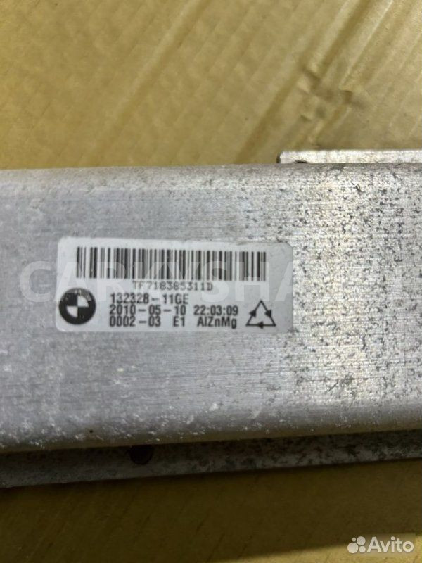 Усилитель бампера передний BMW 7 F01 N54B30 2010 BMW 7er оригинальный номер 51 11 7 186 899