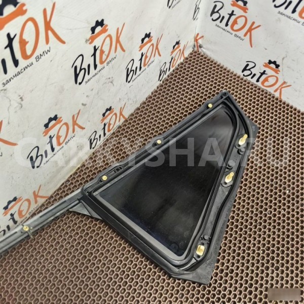 Стекло форточка BMW X1 