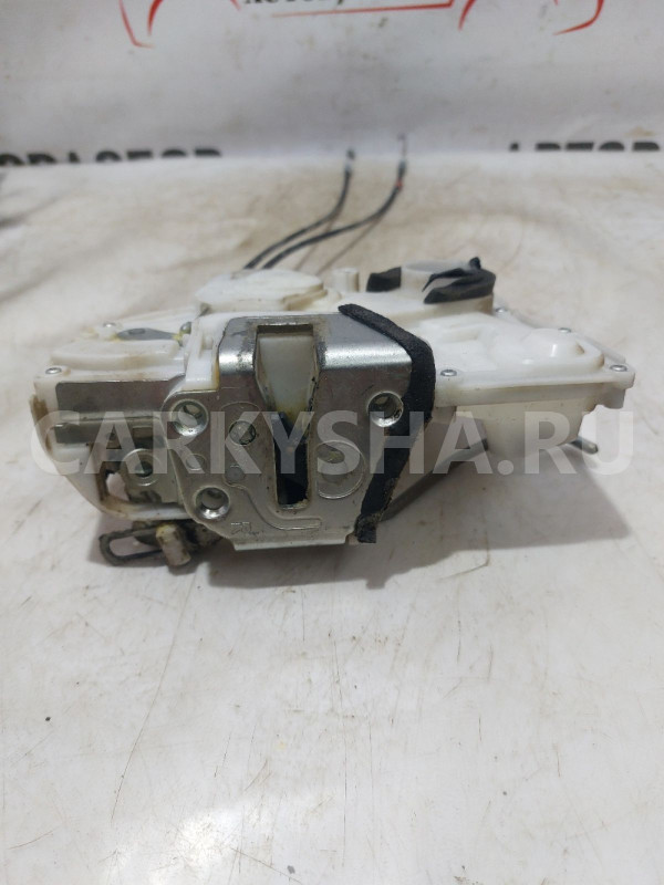 Замок двери передней правой Suzuki SX4 Suzuki SX4 оригинальный номер 8220179J42