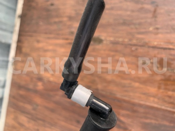 Форсунка омывателя фары Volvo V40 2012-2016, правая Volvo V40 