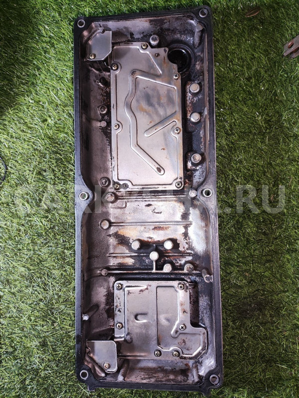 Крышка головки блока Mazda 323 BA Mazda 2 оригинальный номер B33L10220A