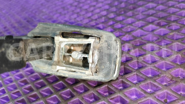 Ручка двери задней правой Mercedes-Benz W124 Mercedes-Benz W124 оригинальный номер 1247600261