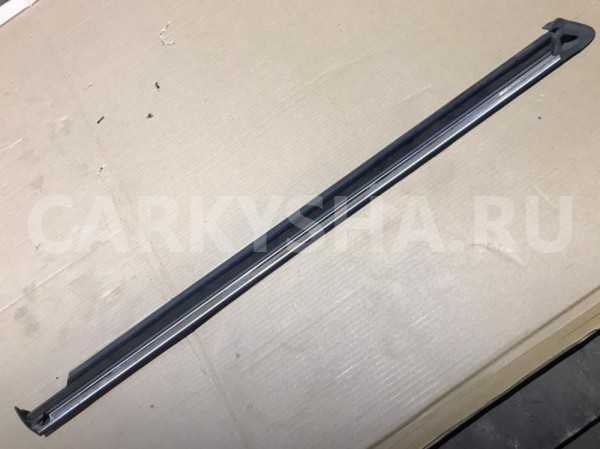 Накладка стекла Mercedes-Benz GL-класс X164 (2006—2009) Mercedes-Benz G-klasse оригинальный номер A1646903280