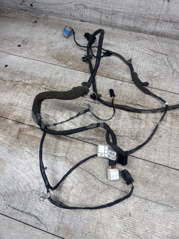 Ssang Yong Actyon new Проводка двери задней левой Ssang Yong Actyon оригинальный номер 8270434021