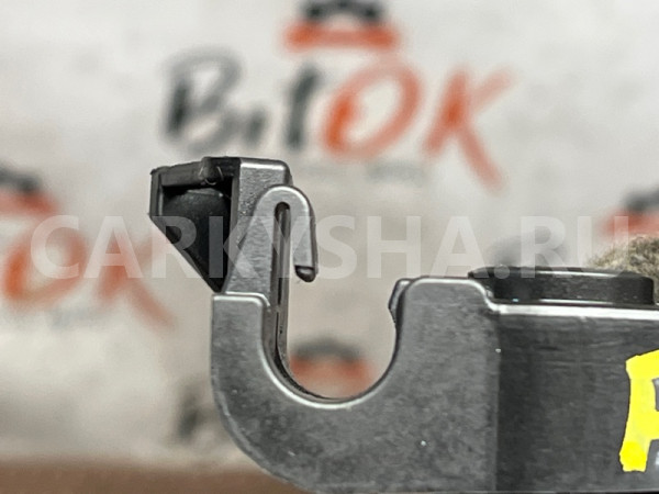 Кронштейн проводки под капотом Mini Hatch оригинальный номер 12 52 7 643 146, 12 52 7 643 146, 12527643146, 7643146