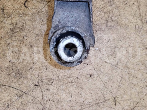 Название детали Рычаг задний правый Модель BMW X3 E83 BMW X3 оригинальный номер 33303402536