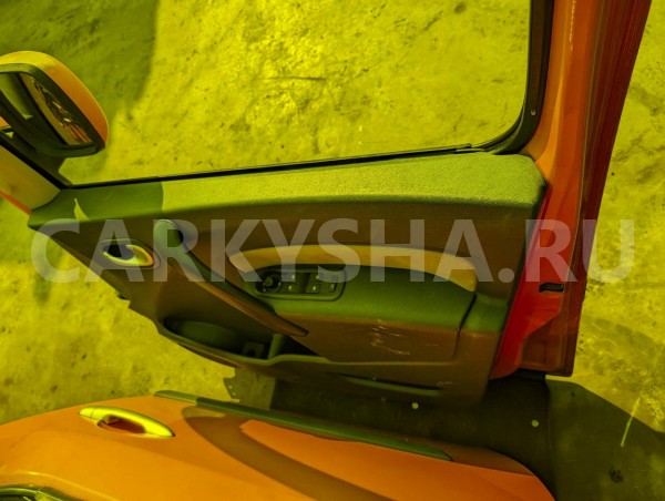 Дверь Renault Kangoo 