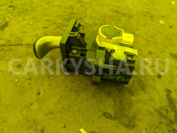 Селектор акпп Toyota Noah 