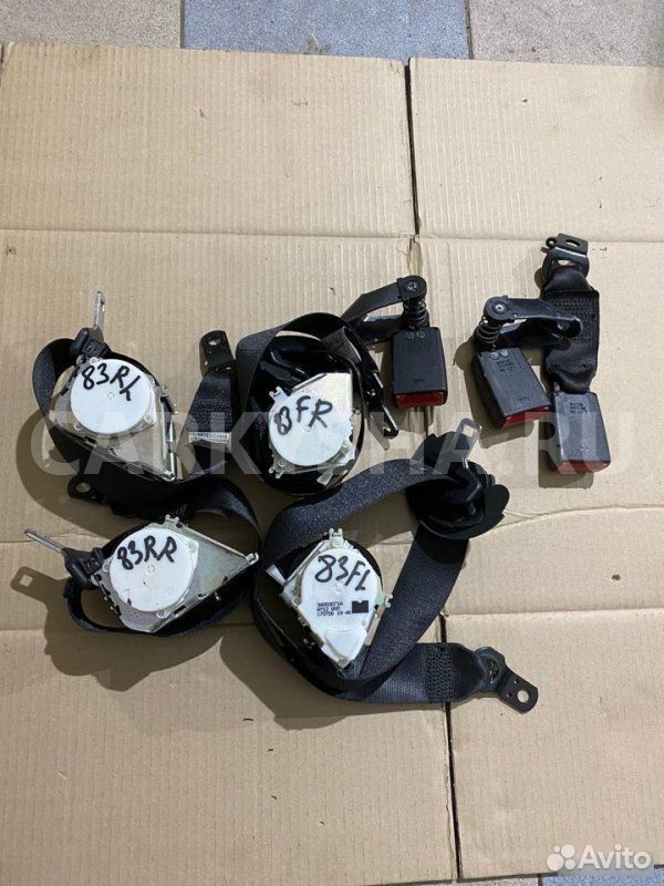 Ремень безопасности BMW X3 E83 N52B30 2006 BMW X3 оригинальный номер 72 11 3 448 357