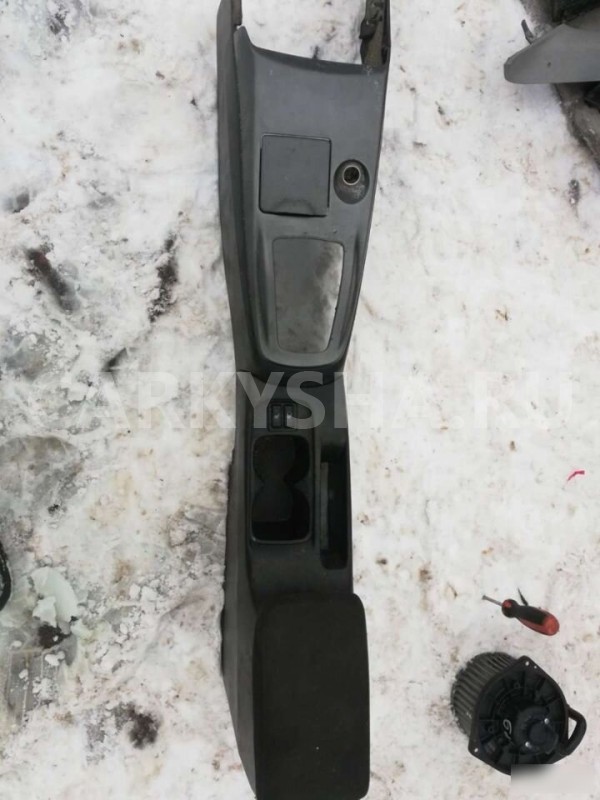 Консоль Mitsubishi Lancer IX (2000—2007) Mitsubishi i 