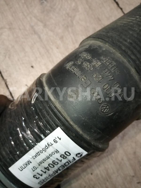 Название детали Патрубок воздушный Модель Skoda Roomster I Skoda Roomster оригинальный номер 6Q0145770G