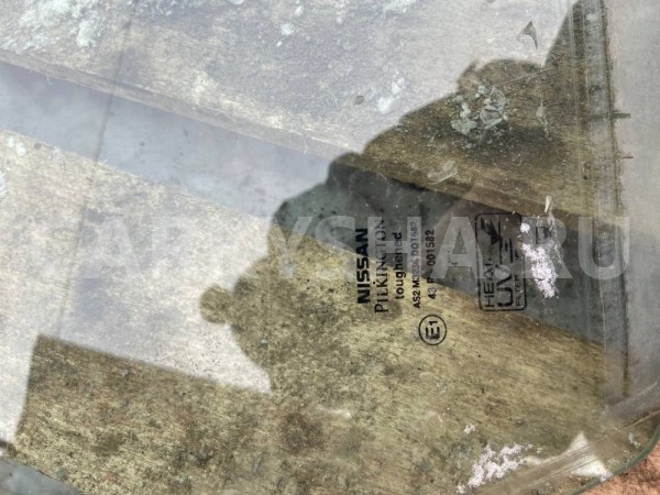 Стекло двери передней правой Nissan Almera N16 рестайлинг (2002—2006) Nissan Almera оригинальный номер 80300BM701