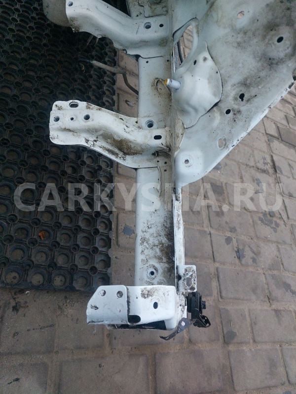 Четверть передняя левая Hyundai Solaris Kia Rio оригинальный номер 645104L000