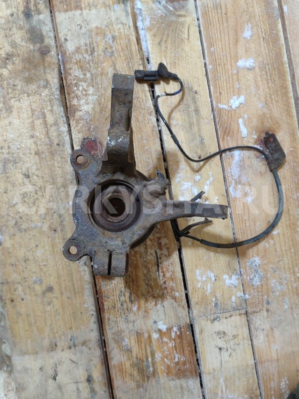 Кулак Peugeot 4007 2007-2012, передний правый Peugeot 4007 