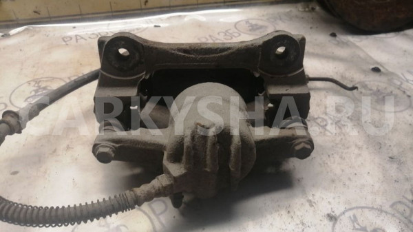 Суппорт передний правый Geely Emgrand EC7 Geely Emgrand EC7 оригинальный номер 106400172101
