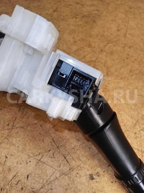 Название детали Подрулевой переключатель Модель Peugeot 4007 Peugeot 4007 оригинальный номер 16 135 903 80