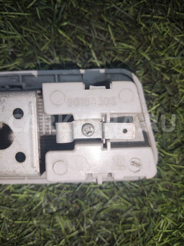 Плафон салонный Daewoo Nexia Daewoo Nexia оригинальный номер 96164303