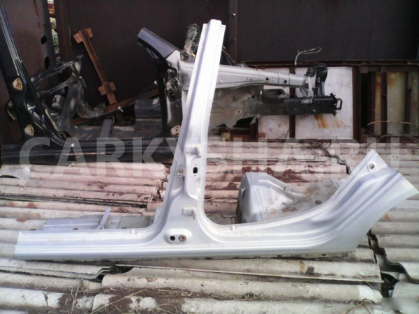 Порог Renault Clio 2 1998-2002 Renault 19 
