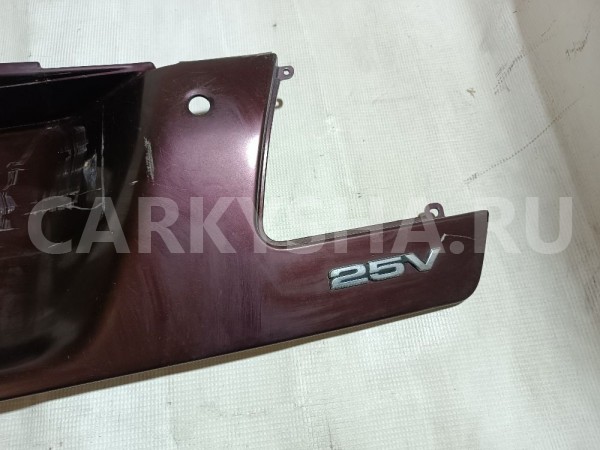 Накладка крышки багажника Mitsubishi Diamante 