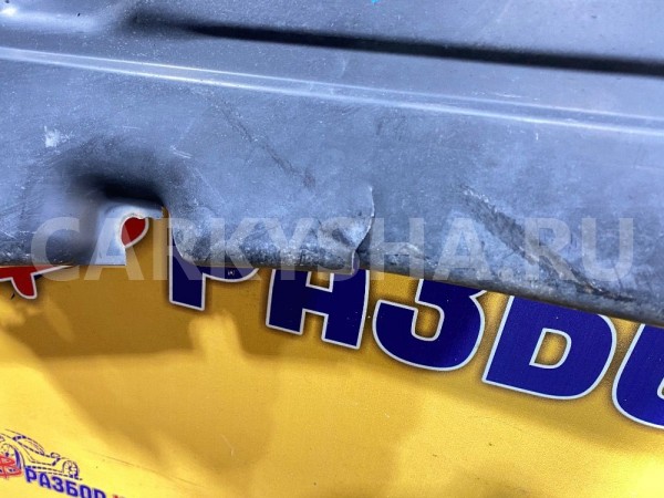 Защита днища кузова Audi Q7 4L (2005—2009) Audi 200 оригинальный номер 7L8825211E