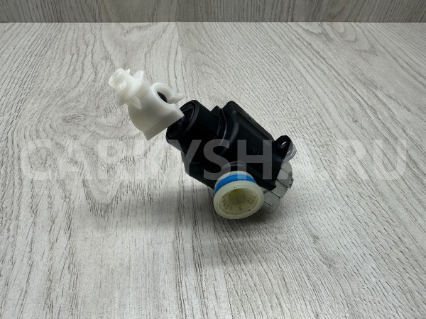 Моторчик корректора фары BMW GT G32 BMW 6er оригинальный номер ZKW 772.11.632.00