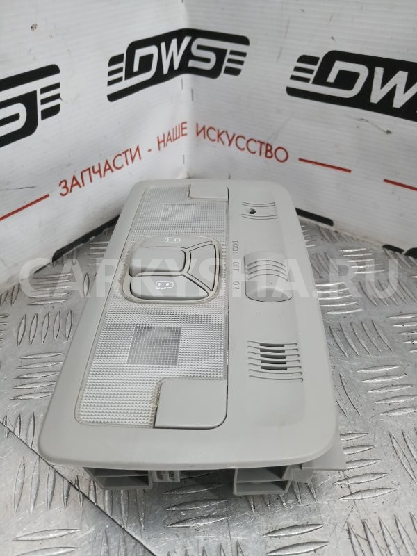 Плафон салона Toyota Estima 