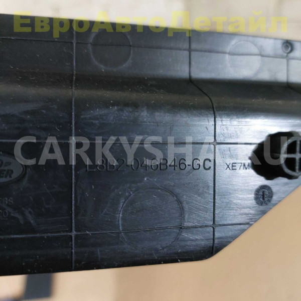 Коврик в торпедо Land Rover Defender 2 (L663) Land Rover Defender оригинальный номер LR146177