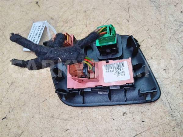 Название детали Блок кнопок Модель Citroen C4 B7 Citroen C4 оригинальный номер 9666882977