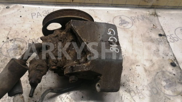 Насос ГУР QG18DE  Nissan Avenir W11 Nissan Avenir 