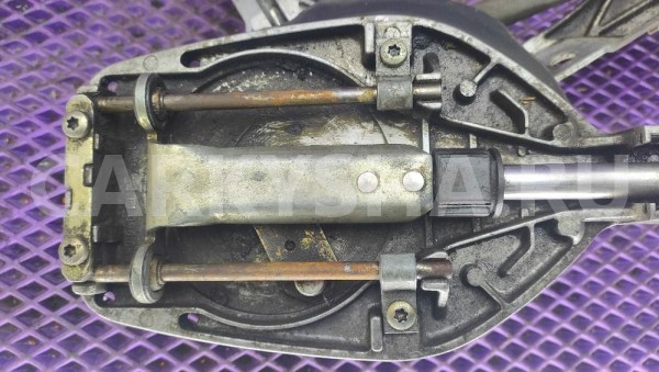 Моторчик стеклоочистителя передний Mercedes W124 Mercedes-Benz W124 оригинальный номер 1248208942