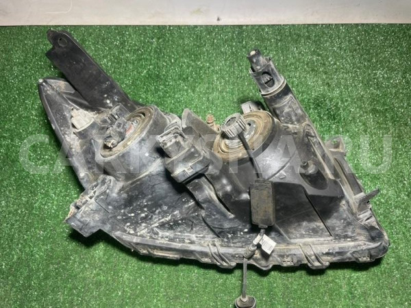 Фара галогеновая Toyota RAV 4 оригинальный номер 81170-42310, 81170-42430, 81170-42501