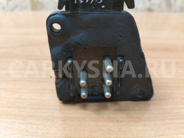 Резистор отопителя Mercedes-Benz E-class W124 Mercedes-Benz W124 оригинальный номер 1248211260