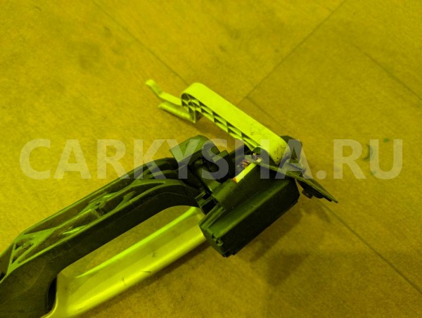 Ручка двери Toyota Rush 