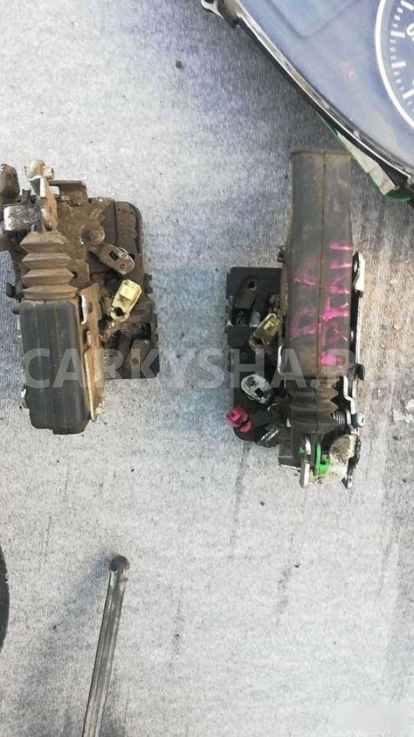 Замок двери задней левой Renault Logan I (2004—2009) Renault 20 