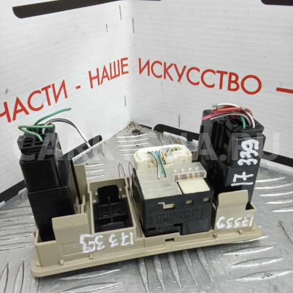 Блок управления зеркалами Toyota Avensis 