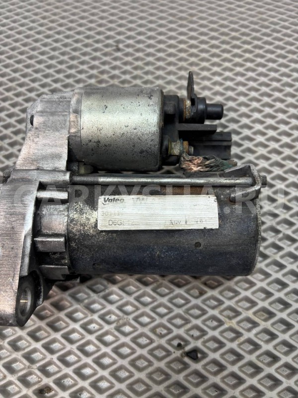 стартер Skoda Fabia оригинальный номер 02T911024N