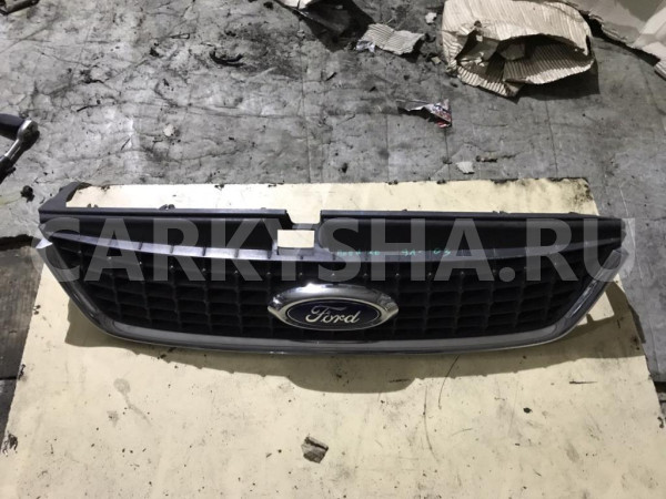 Решетка радиатора Ford Mondeo IV 2007-2015 Ford Mondeo оригинальный номер 1509636