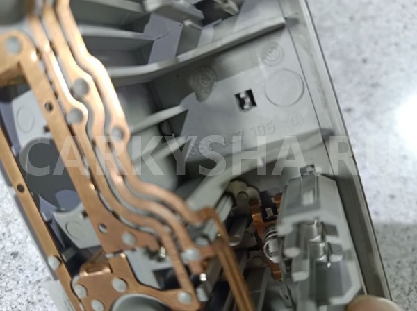 Плафон салонный Skoda Octavia II рестайлинг (2008—2013) Skoda Octavia оригинальный номер 3b0947105c