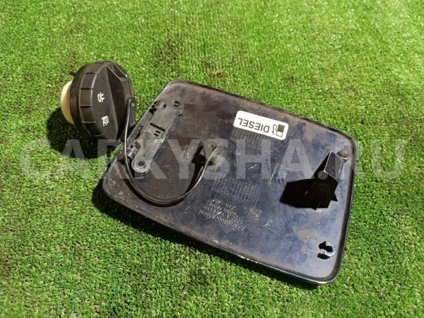 Лючок бензобака Ssang Yong Rexton 