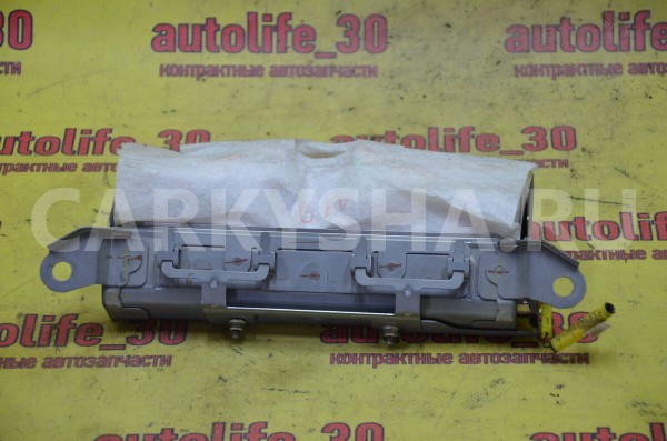 Подушка безопасности нижняя (для колен) Toyota Auris 