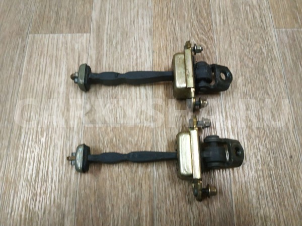 Ограничитель двери передний Ford Mondeo 