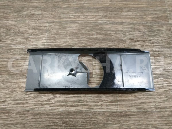 Накладка центральной стойки крыши правая Mercedes-Benz S-klasse 