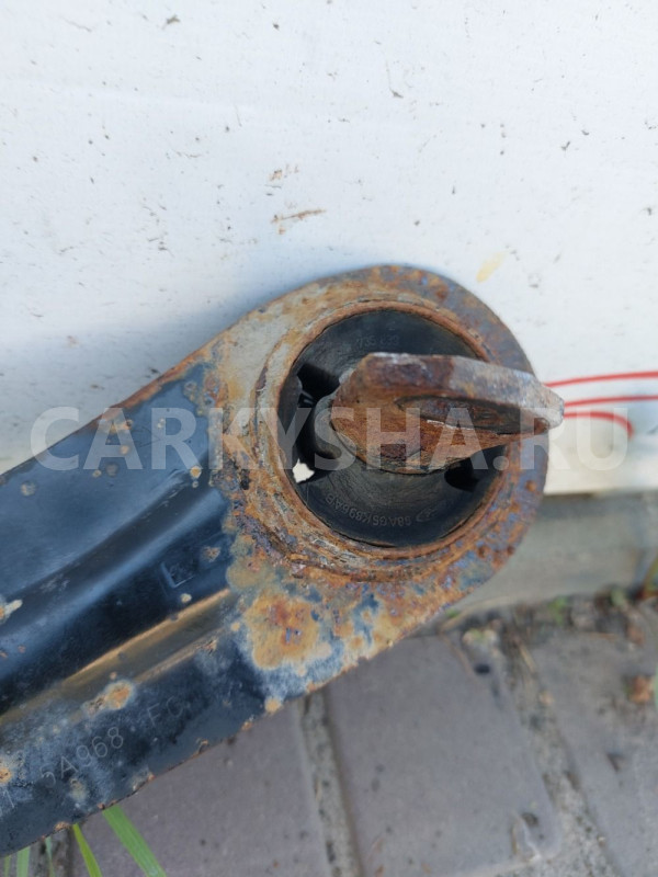 Рычаг продольный задний правый Ford Focus 2 Ford Focus оригинальный номер 1355130