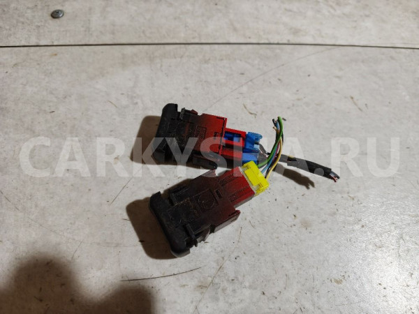 Кнопка обогрева сидений Subaru Legacy оригинальный номер 83243AC040