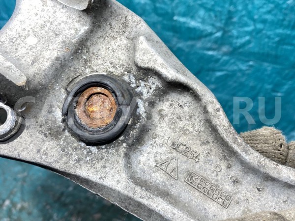 Рычаг передний нижний правый Jaguar XF I 2007—2011 Jaguar XF оригинальный номер C2P14505  /  6W833C254AB