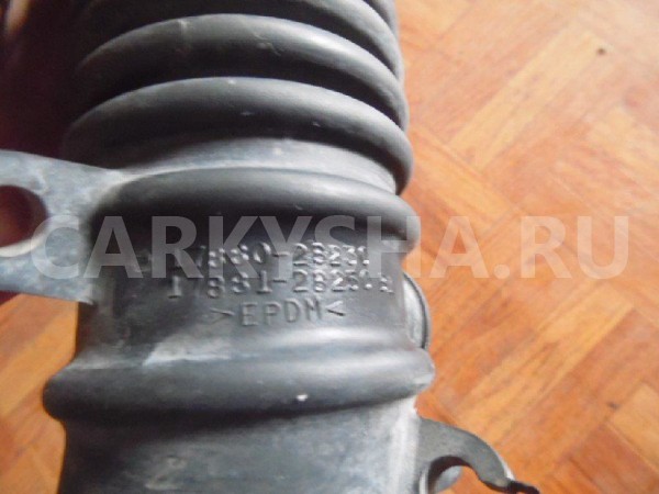 Патрубок воздушного фильтра Toyota Camry XV40 (2006—2009) Toyota Camry оригинальный номер 1788128250