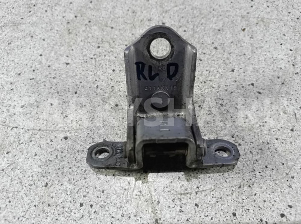 Петля двери Ford Fiesta Mk6 (2008—2013) Ford Fiesta оригинальный номер 1682833