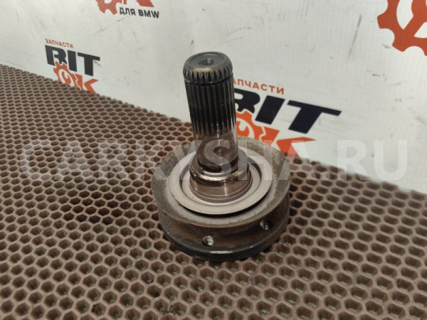 Фланец редуктора BMW X3 оригинальный номер 33 13 7 501 246, 33 13 7 501 246, 33137501246, 7501246, 33 13 7 501 256, 33137501256, 7501256